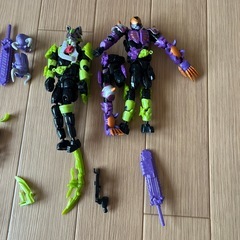 仮面ライダータイクーン&仮面ライダーバッファの画像