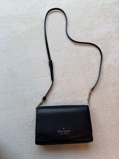 kate spade ケイトスペード 黒 サフィアノ ミニ ショルダー