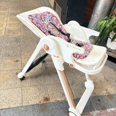 ベビーチェアー　高さ調整簡単　折りたたみ収納の画像
