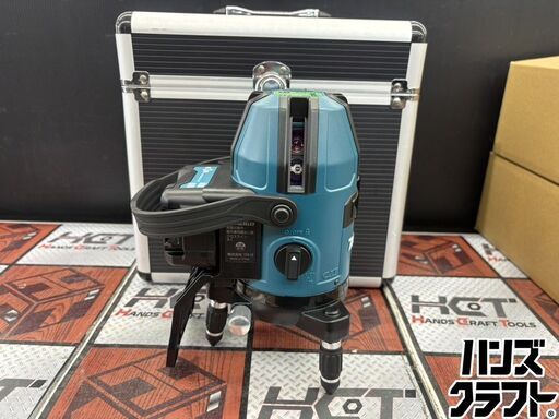 【ジャンク】makita マキタ SK40GD 充電式屋内・屋外兼用墨出し器 三脚・電池パック(ADP09)付 ※未校正のためジャンク【ハンズクラフト宮崎新名爪店】