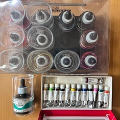 デザインインクや絵の具
の画像