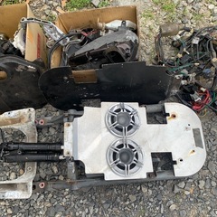 ホンダズーマーの書類付きフレームなどいろんなバイク部品一式の画像