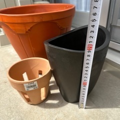 植木鉢　陶器鉢　花器の画像