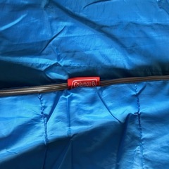 Coleman 寝袋 青 収納袋付きの画像