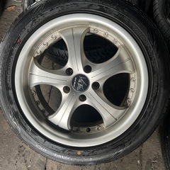 夏タイヤ、アルミホイール、17インチの画像