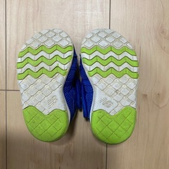 ニューバランス　　夏用スニーカー　13センチの画像