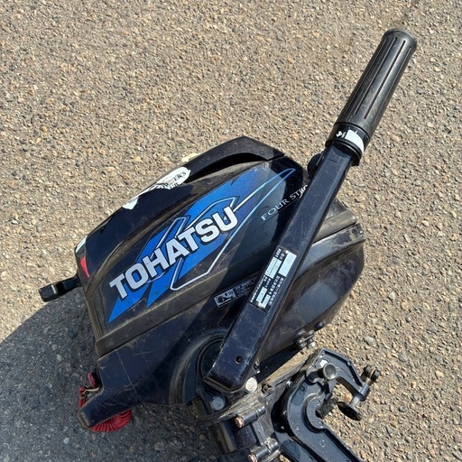 TOHATSU 4ストローク船外機 ややオイル漏れあり 動作未確認【ジャンク品】