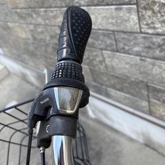 【20%OFF中】クロスバイク 黄色 サビあり・鍵不具合あり 現状渡しの画像