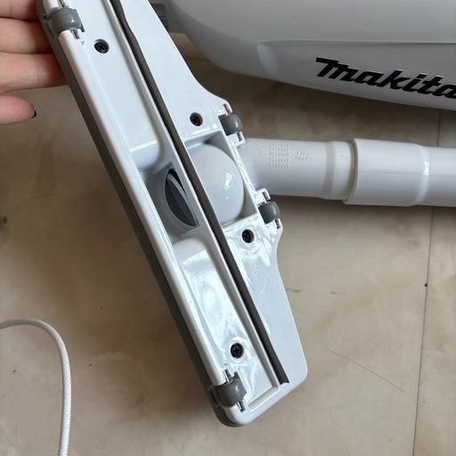 マキタ Makita 充電式クリーナ CL180FD 