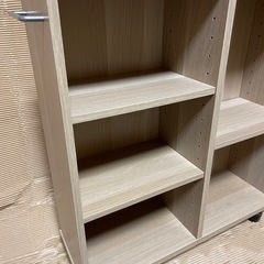 キャスター付き　本棚　の画像