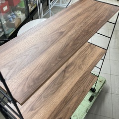 ニトリ　突っ張り壁面収納ラックの画像