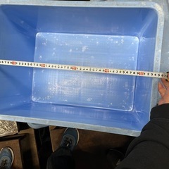 箱（プラスチック）の画像