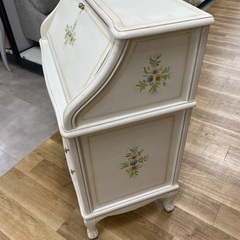 ライティングビューローデスク　ホワイト　ロココ調の画像