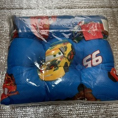 学童クッション　ディズニー　カーズの画像