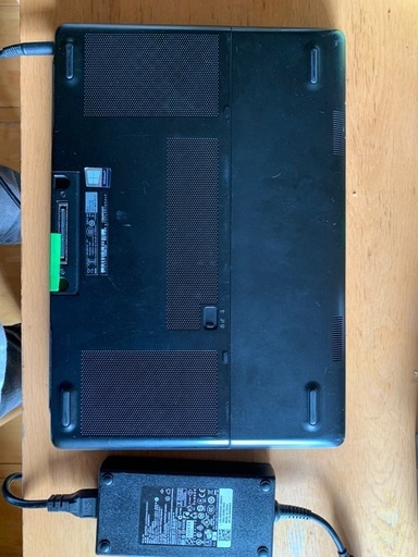 Dell precision 5520改　i7-7700HQ  QuadroM1200 GPU搭載！M16G　新品SSD256G　win11pro64