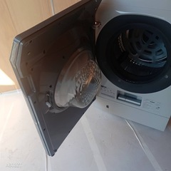 G142　SHARP　人気モデルドラム洗濯機  容量11㌔の画像