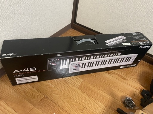 5000円 / Roland MIDIキーボード A-49 BK（箱付き） / 杉並区 1階・対面引取