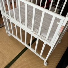 ベビーベッド　katojiの画像
