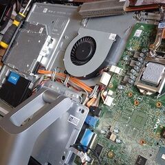 DELL Inspiron 24-5459 Core i7の画像