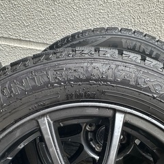 スタッドレスタイヤの画像