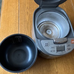 炊飯器5合炊きの画像