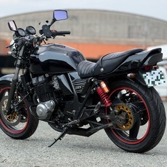 kawasaki  ZRX400
の画像