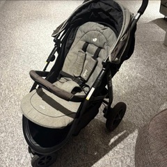 【募集停止】Joie 折りたたみ可能 ベビーカー グレーの画像