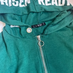 パーカー　Lの画像