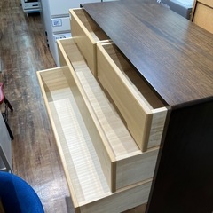 6段チェスト　キズ有　ブラウン×ナチュラルの画像