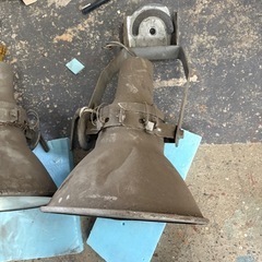 水銀灯 3セット 東芝？投光器の画像