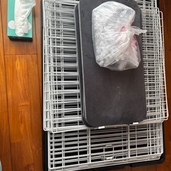 キャスター付き キャットゲージ 3段の画像