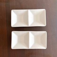 食器　8皿セットの画像