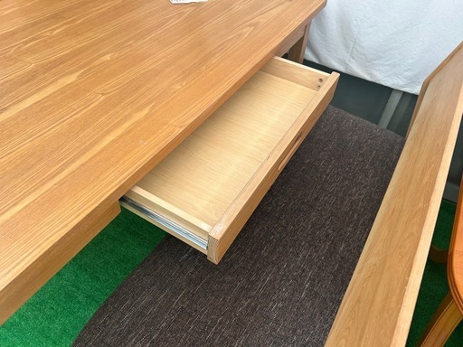 引き出し付きダイニングセット/ベンチ付き