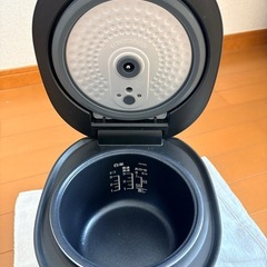 炊飯器 SERIE NOIR ブラック 動作OK 引越しのためお譲りします の画像