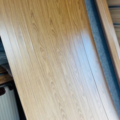 【フローリングタイル（木材）まとめ売り 55枚 長さ約242cm】の画像