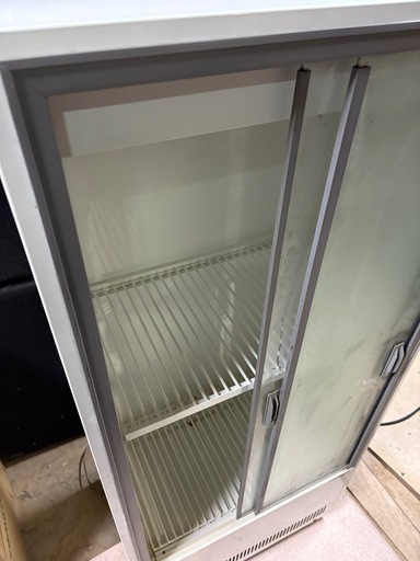 サンデン　冷蔵ショーケース　VRS-106X
