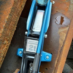 油圧ジャッキの画像