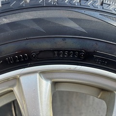 DUNLOP スタッドレスタイヤ 205/60R16 ホイールセットの画像