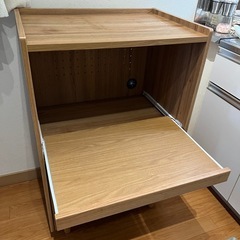 ニトリ キッチンボード（食器棚）無料・立川市引き取り限定  の画像