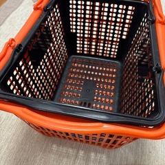 買い物カゴの画像