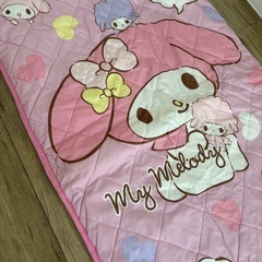 マイメロディ柄ピンクのマットレス⭐︎来客用で美品＋シーツ付き可 の画像
