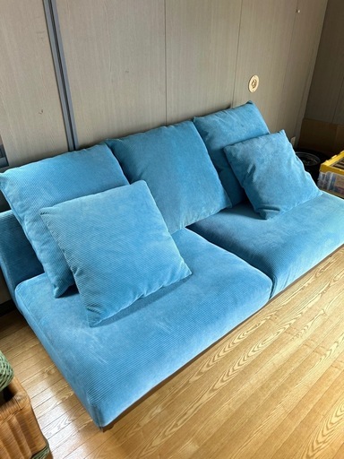 有名家具店で購入✨３人掛けソファ- 