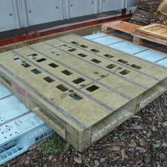 【中古】重量物可能？なﾌﾟﾗｽﾁｯｸ製ﾊﾟﾚｯﾄの画像