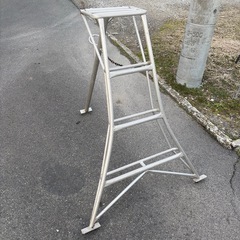 アルミ4尺　三脚の画像