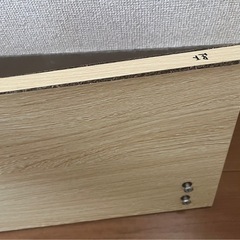 終了いたしました。シングルベッドフレーム、コンセント付き棚と収納付き、の画像