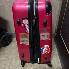 キャリーケースの画像