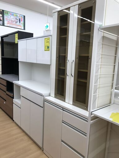 A-1675【リユースのサカイ野々市店】ジモティ来店特価‼  食器棚 ハイタイプ 白 ※クリーニング済み