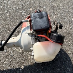 肩掛式　草刈り機　草刈機　刈払い機　刈払機　MARUYAMA マルヤマ　KC26NX1 KC26 BIGM 26cc ナイロンコード付きの画像