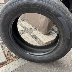 ホワイトレター　グッドイヤー　17インチ　ハイエースの画像