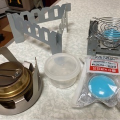 キャンプ用品整理してます。の画像